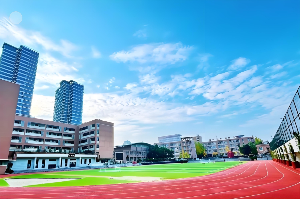 成都市七中育才科學城校區-一體化隔油提升設備